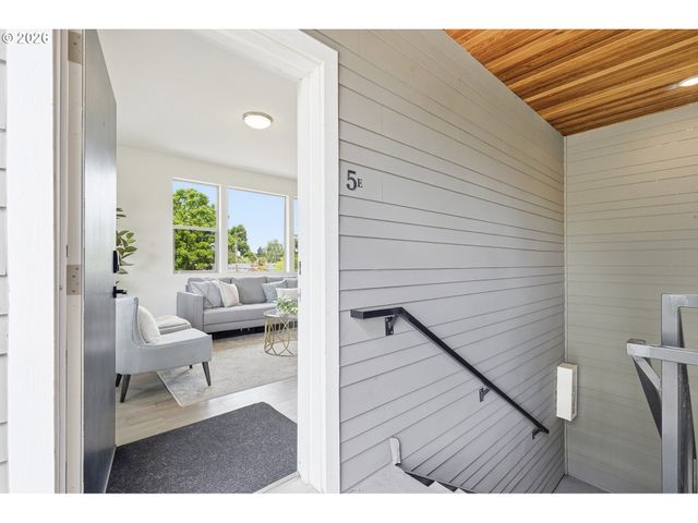 1616 Ne 45TH Ave 5E, Portland, OR 97213