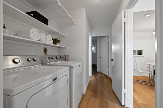 4000 Farm Hill Boulevard 111, Redwood City, CA 94061