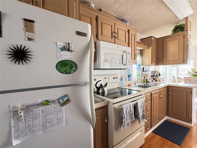 35109 GARBER LANE Lot 176, Zephyrhills, FL 33541