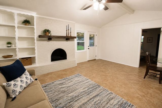 3300 Woodthrush Lane, Denton, TX 76209
