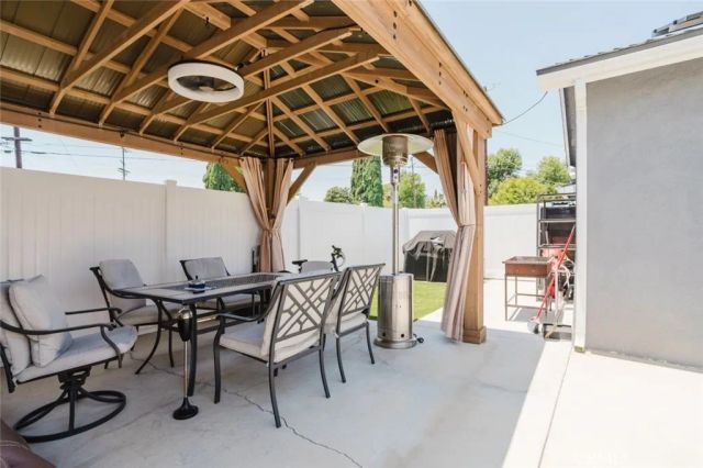 10527 Danube Avenue, Granada Hills, CA 91344