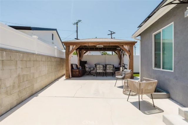 10527 Danube Avenue, Granada Hills, CA 91344