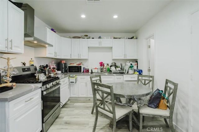 10527 Danube Avenue, Granada Hills, CA 91344