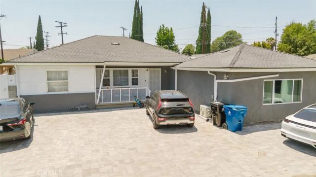 10527 Danube Avenue, Granada Hills, CA 91344