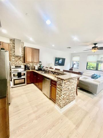540 NE 17th Avenue, Fort Lauderdale, FL 33301