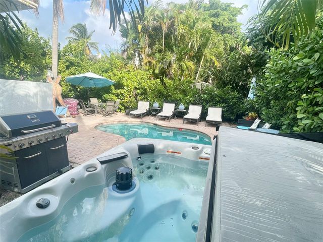 540 NE 17th Avenue, Fort Lauderdale, FL 33301
