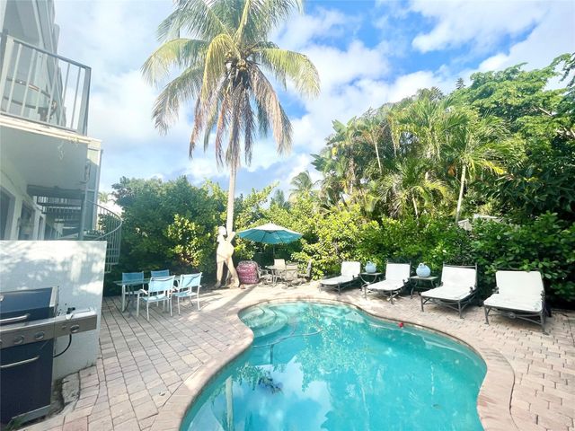 540 NE 17th Avenue, Fort Lauderdale, FL 33301