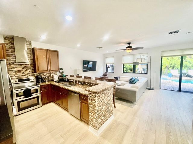 540 NE 17th Avenue, Fort Lauderdale, FL 33301