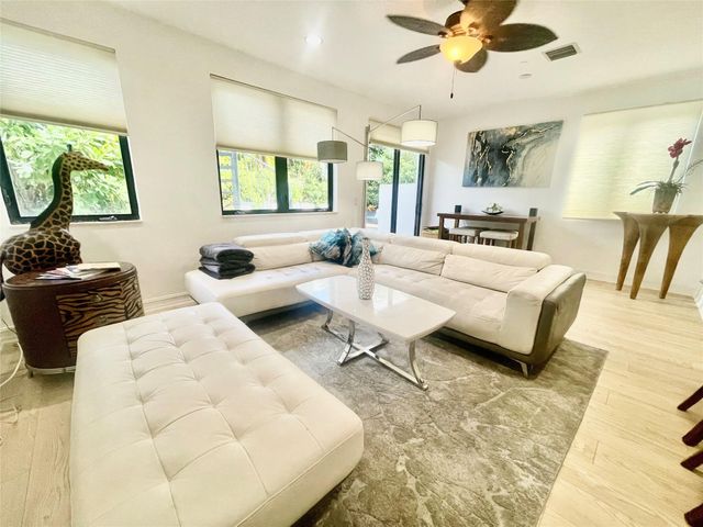 540 NE 17th Avenue, Fort Lauderdale, FL 33301