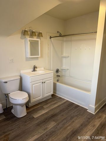 68 E Washington Avenue, Peru, IN 46970