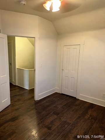 68 E Washington Avenue, Peru, IN 46970