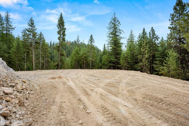 872 South Fork Ridge Rd, Smelterville, ID 83868