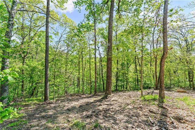 71 York Drive, Bella Vista, AR 72714