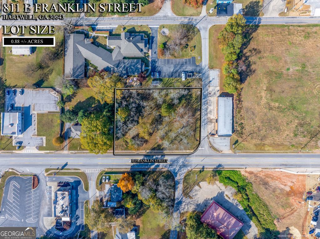 811 E Franklin Street, Hartwell, GA 30643 — photo 5
