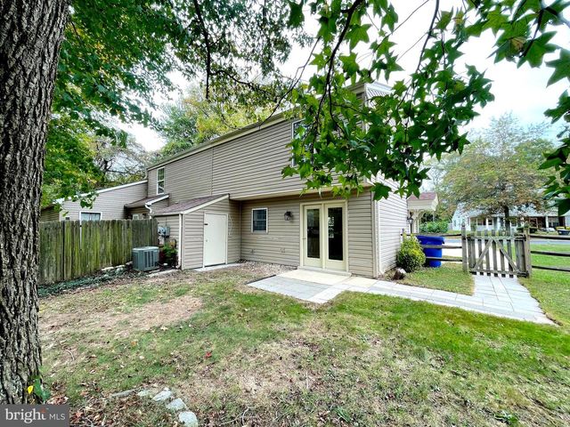 717 BARRINGTON DR, Waldorf, MD 20602