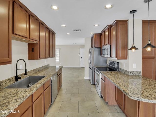 6036 N 8TH Street, Phoenix, AZ 85014
