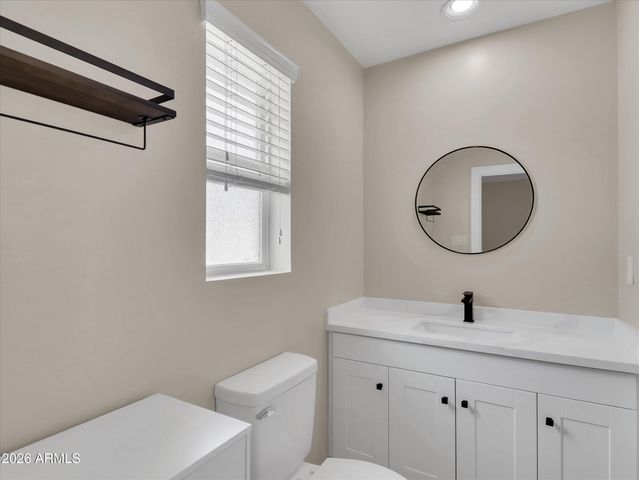 6036 N 8TH Street, Phoenix, AZ 85014