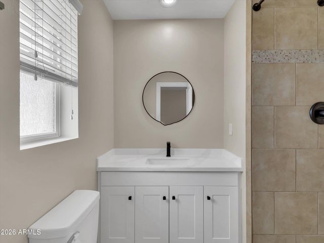6036 N 8TH Street, Phoenix, AZ 85014