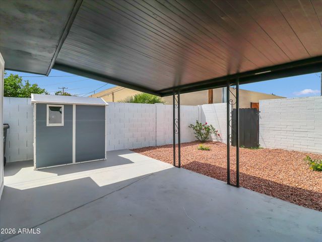 6036 N 8TH Street, Phoenix, AZ 85014