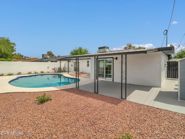 6036 N 8TH Street, Phoenix, AZ 85014