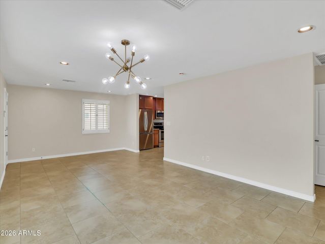 6036 N 8TH Street, Phoenix, AZ 85014