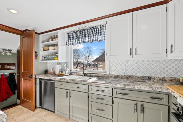 421 Manitowoc STREET, Reedsville, WI 54230