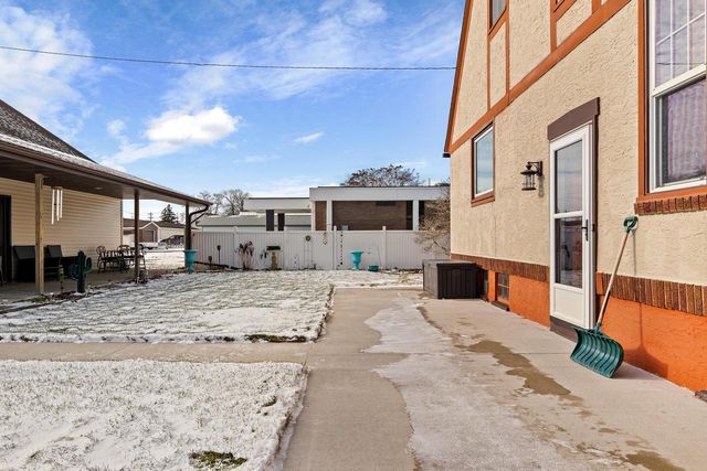 421 Manitowoc STREET, Reedsville, WI 54230