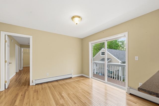 6 White Birch Dr, Worcester, MA 01602