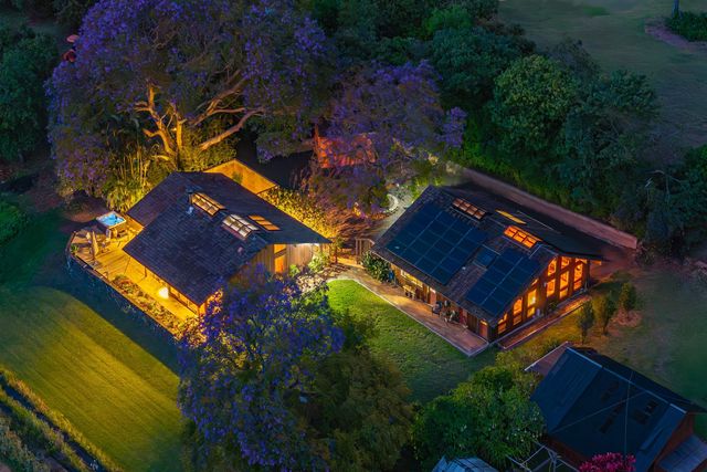 200 Hoopalua Dr, Makawao, HI 96768