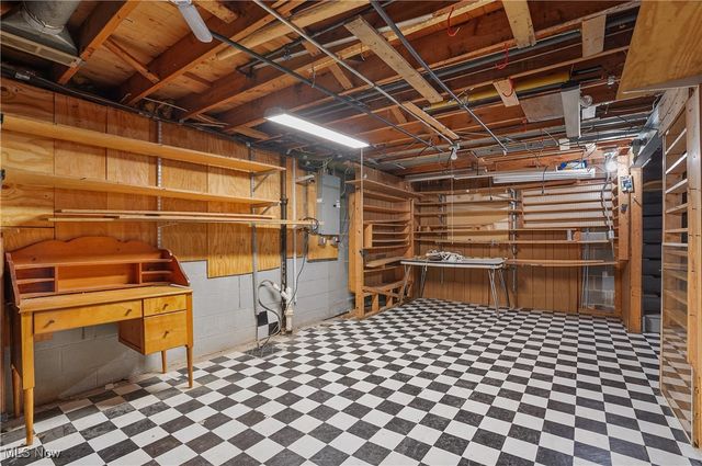 6536 Duneden Avenue, Solon, OH 44139