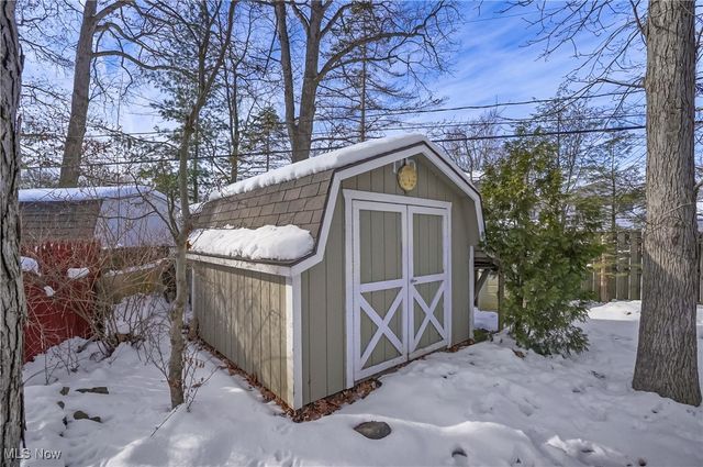 6536 Duneden Avenue, Solon, OH 44139