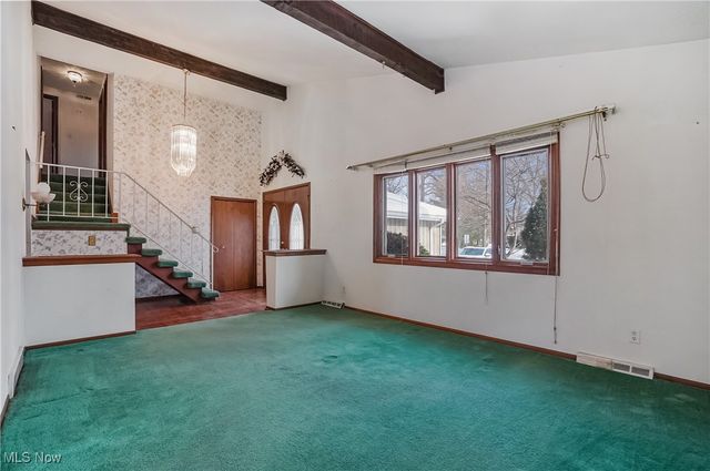 6536 Duneden Avenue, Solon, OH 44139