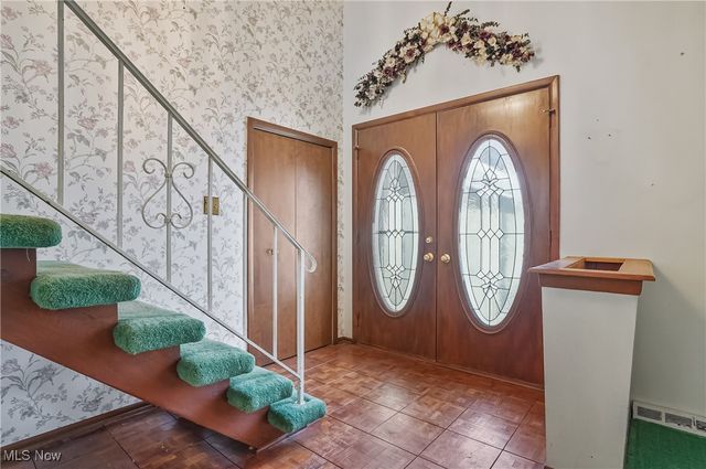 6536 Duneden Avenue, Solon, OH 44139