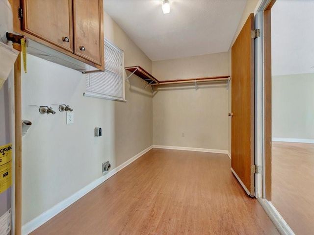 302 Forest Creek Drive, Lufkin, TX 75901