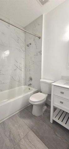 8320 Lagos De Campo Boulevard, Tamarac, FL 33321