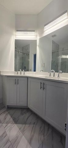 8320 Lagos De Campo Boulevard, Tamarac, FL 33321