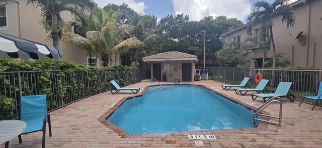 8320 Lagos De Campo Boulevard, Tamarac, FL 33321