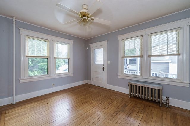 82-1/2 W Silver St, Westfield, MA 01085