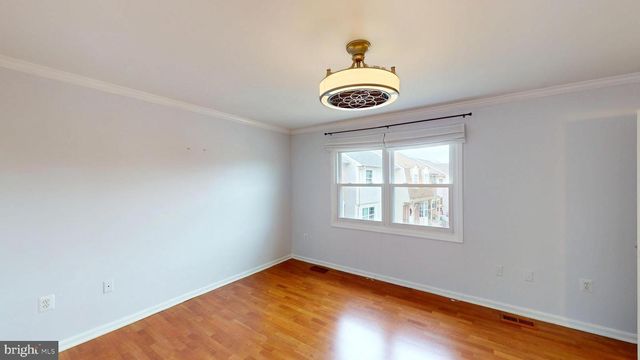 8576 ADAMSON ST, Manassas, VA 20110