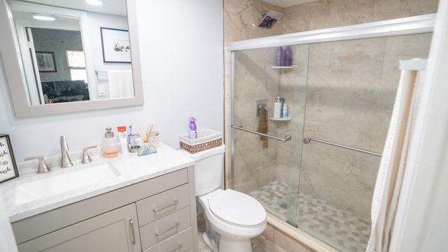 8285 Sunrise Lakes Boulevard 110, Sunrise, FL 33322