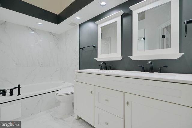 2020 MASTERS DR, Baltimore, MD 21209