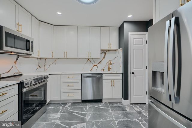 2020 MASTERS DR, Baltimore, MD 21209