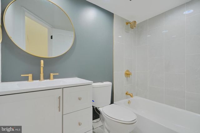 2020 MASTERS DR, Baltimore, MD 21209