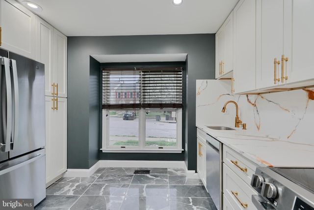 2020 MASTERS DR, Baltimore, MD 21209