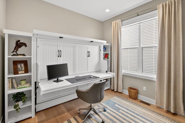 19 Owls Nest, Plymouth, MA 02360