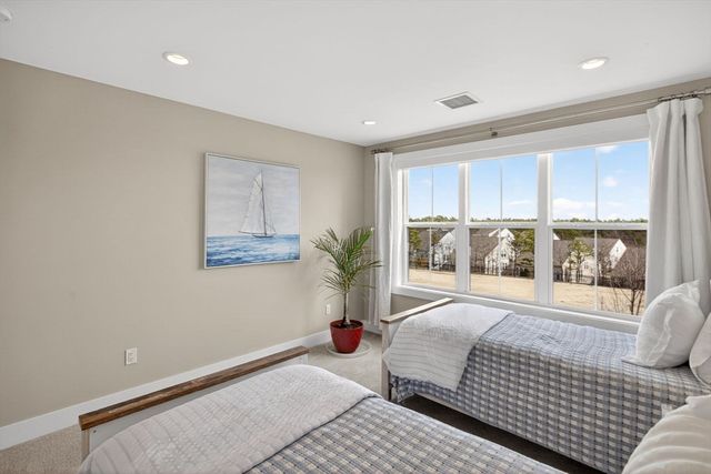 19 Owls Nest, Plymouth, MA 02360