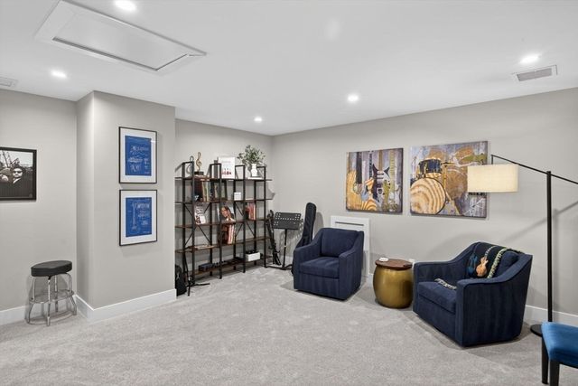 19 Owls Nest, Plymouth, MA 02360