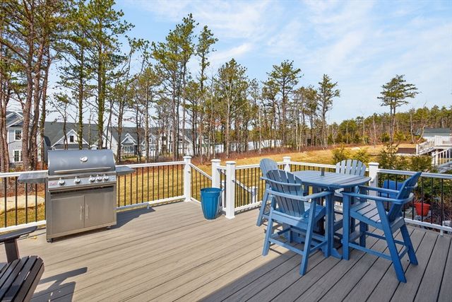 19 Owls Nest, Plymouth, MA 02360