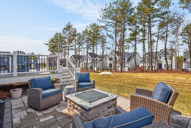 19 Owls Nest, Plymouth, MA 02360