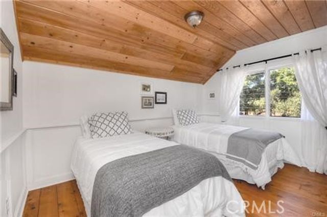 1239 Rainbow Valley Boulevard, Fallbrook, CA 92028